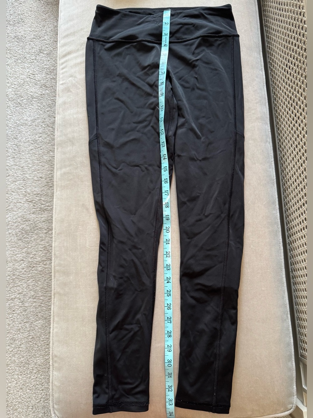 VS Sport Black Zipper Leggings